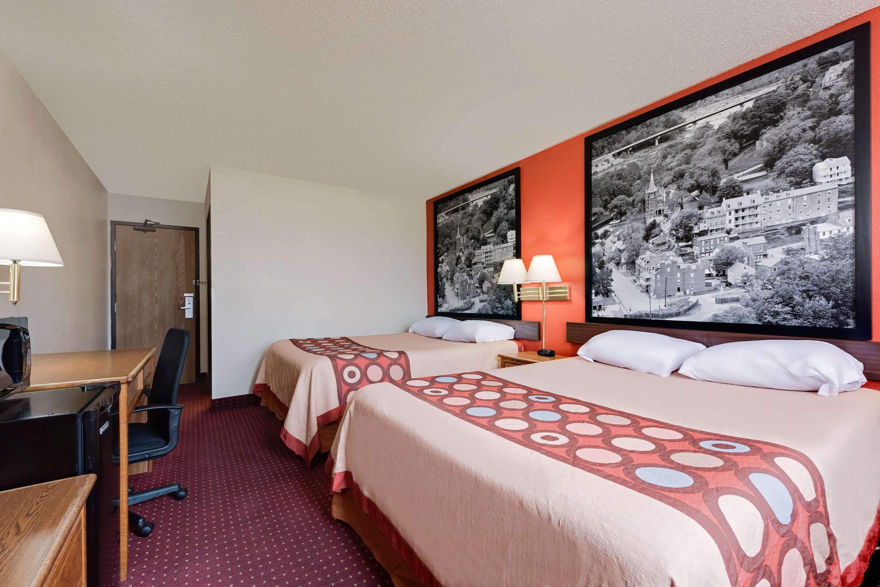 Super 8 Martinsburg Hotel Exterior photo